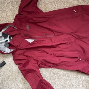 REI Light-Weight Windbreaker
